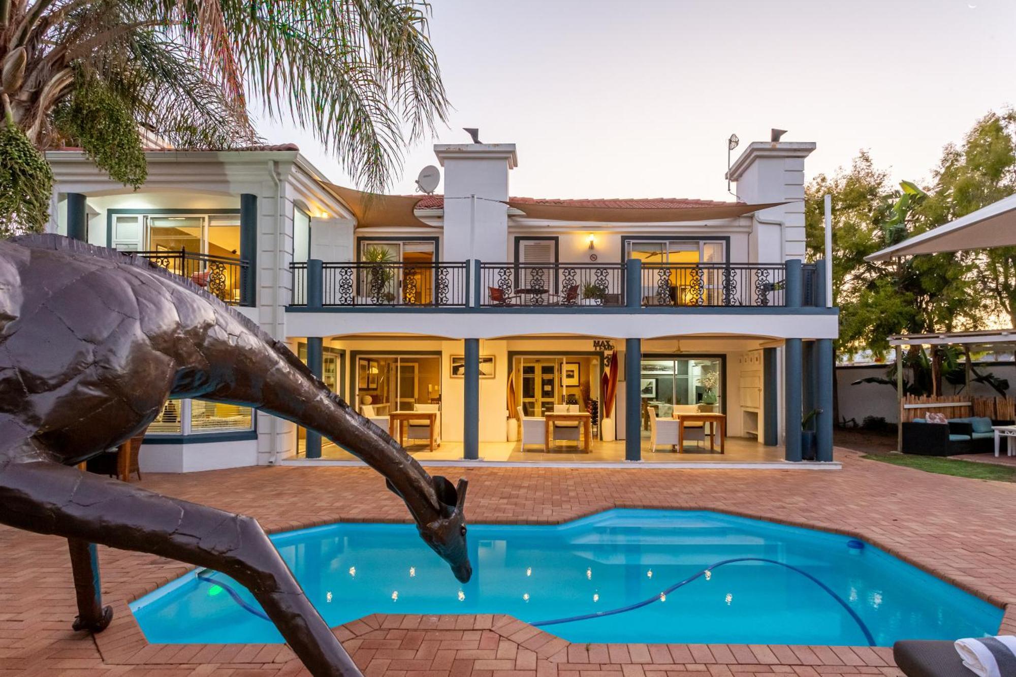 Pictures Guest House Boutique Hotel Oudtshoorn Bagian luar foto