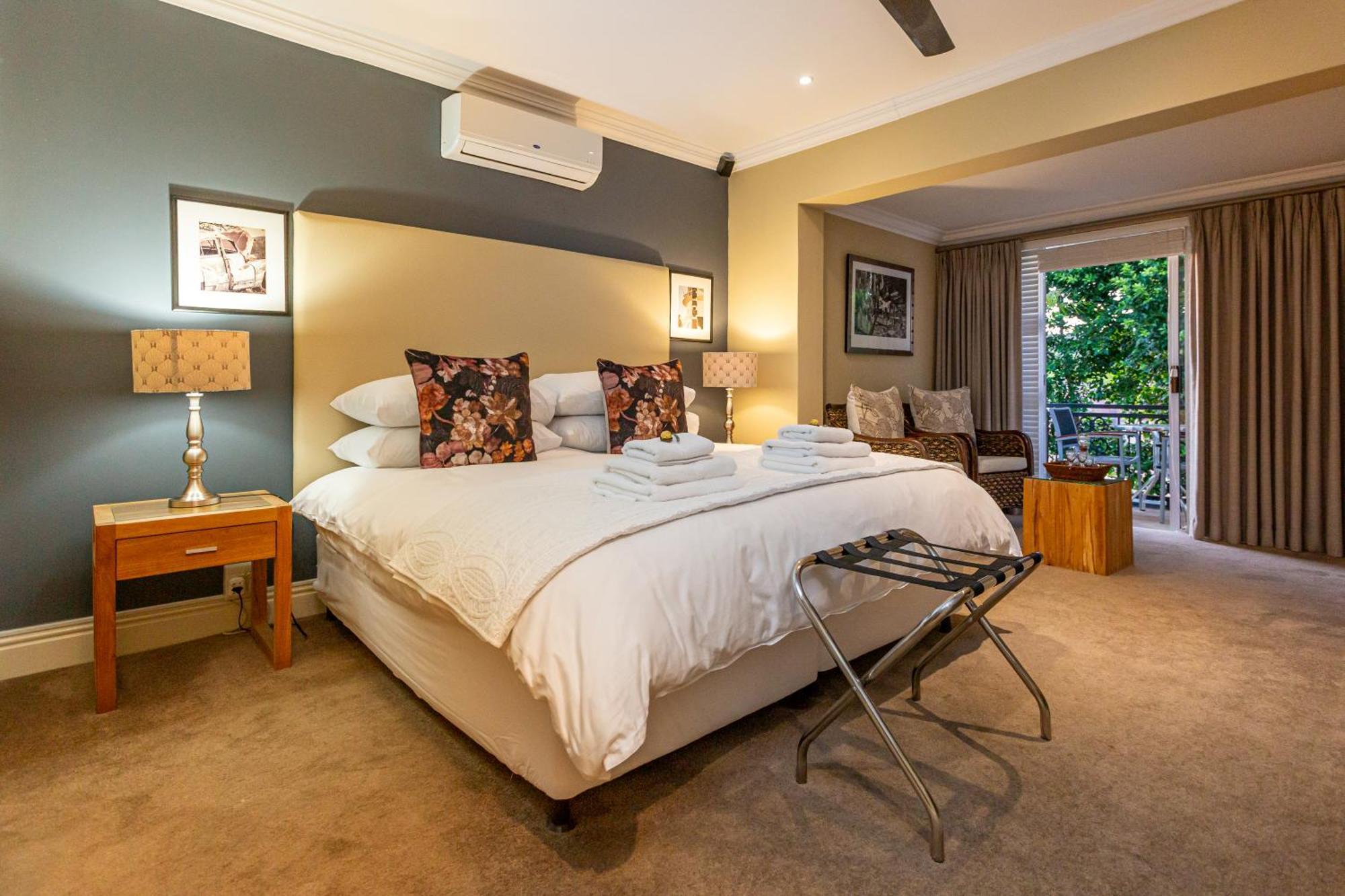 Pictures Guest House Boutique Hotel Oudtshoorn Bagian luar foto
